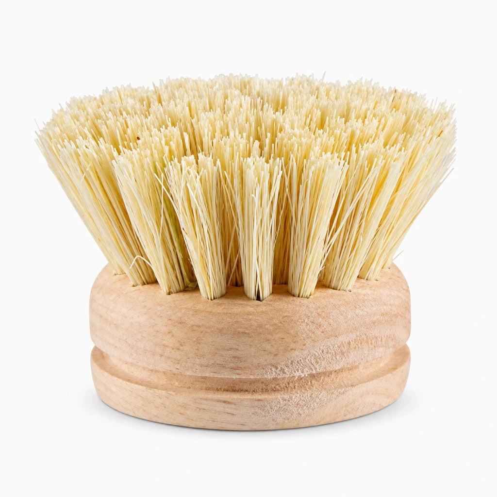 Prise en main facile de la brosse cuisine lors du lavage grâce à sa forme ergonomique