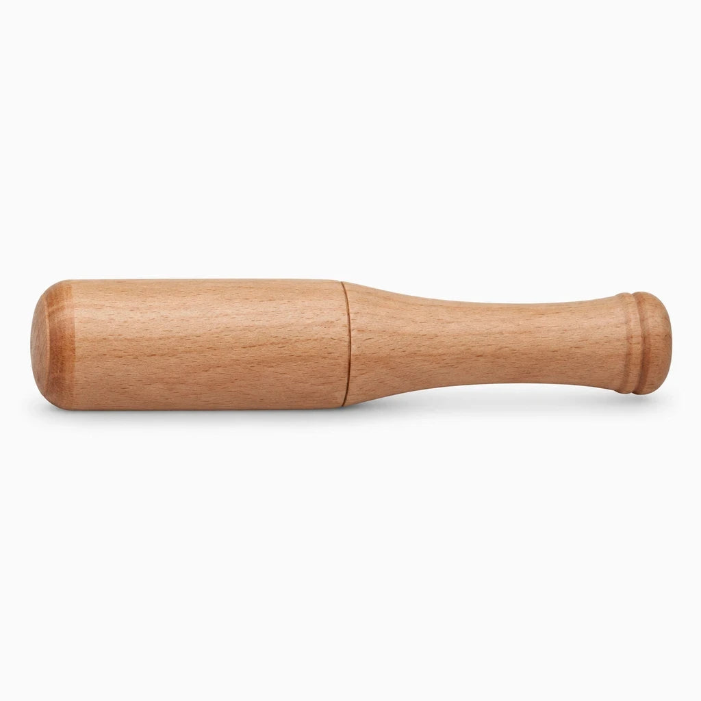 Pilon en bois de cuisine vu de profil
