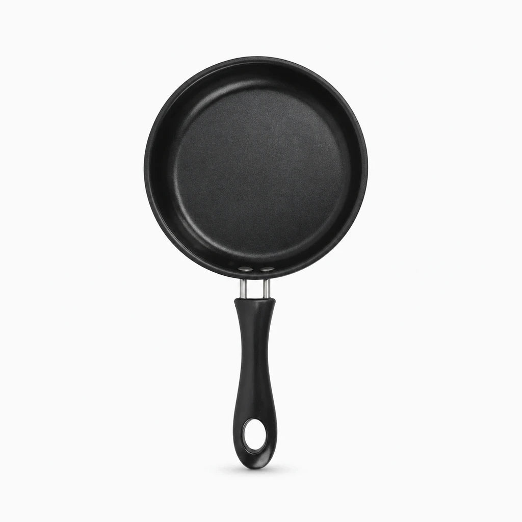 Poêle à frire compatible avec plaque gaz et plaque à induction, prête à la cuisson