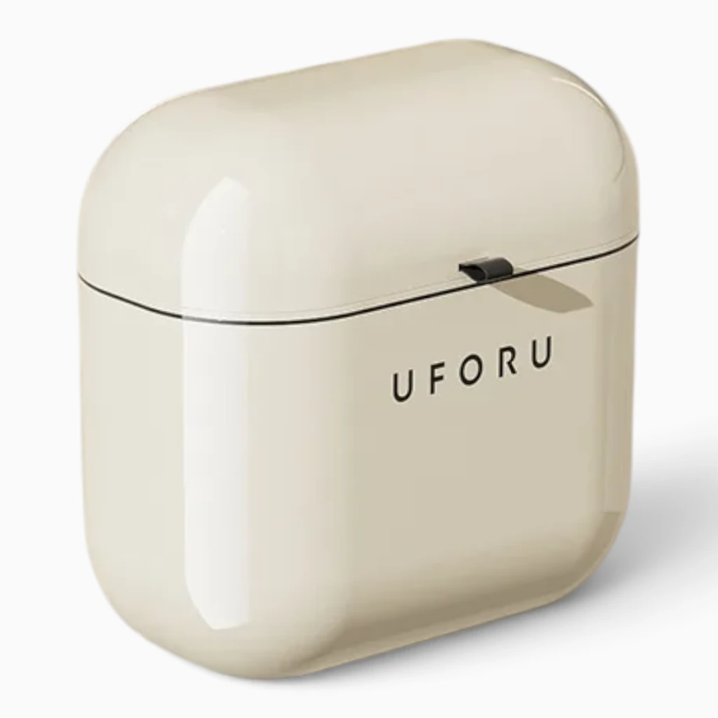 Petit bac à compost de cuisine blanc installé sous l'évier avec poignée ergonomique